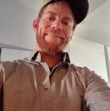 Handyman for drywall repair needed