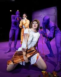 Újvidéki Színház дадалі новае фота.