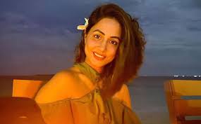 Be it any season, hina is always slaying it with her impeccable fashion sense. Hina Khan Is Having Amazing Time In Maldives Her Recent Instagram Post Is Proof