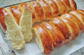 This Sweet German Bread Einback Is Very Unique And Will Not Be Found In The Usa But It Is Very Common In Germany Bread Recipes Sweet German Bread German Baking