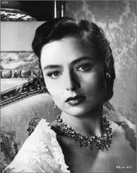 Gorgeous Photos of Italian Actress Marina Berti in the 1940s and Early '50s  ~ Vintage Everyday