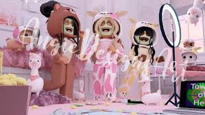 Maybe you would like to learn more about one of these? Chicas Fondos De Roblox Para Ninas Como Denunciar Infracciones De Las Reglas Roblox Soporte Jugar Juegos Y Crear Juegos Fiona Gramlich