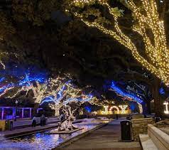 Things To Do In Houston This Thanksgiving Weekend With Kids November 28 December 4 2019 Best Christmas Pageant Ever Thanksgiving Day Parade Things To Do