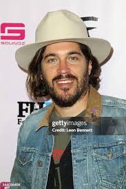 579 Leon And Eddie Stock Photos, High-Res Pictures, and Images