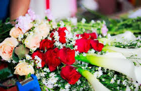 Toko bunga murah di surabaya online pesan dan kirim bunga langsung ke lokasi, bunga mawar, bunga meja, bunga papan selamat dan sukses dan duka cita 081297800065. Toko Bunga Kayoon Surabaya Info Harga Dan Nama Toko Bunga Alamat Jalan