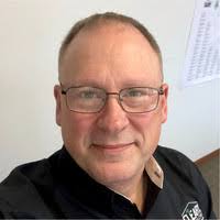 100+ perfiles de «Keneipp»