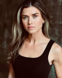 Alicia Dobbins's Instagram, Twitter & Facebook