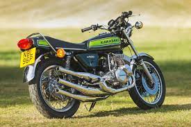 5 Cylinder Kawasaki 2 Stroke By Allen Millyard Kawasaki Custom Motorcycles Retro Bike