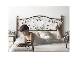 We did not find results for: Tete De Lit Sandra