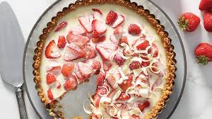 White Chocolate And Strawberry Pie On Graham Crust Recipe Strawberry Pie Specialty Meats Easy Summer Desserts