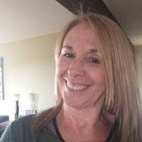 Ann Straub's Instagram, Twitter & Facebook