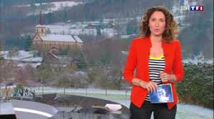 Auparavant présentatrice sur france 2, l'aveyronnaise d'origine avait révélé à la dépêche du midi en mars dernier qu'elle recevait à l'époque beaucoup de lettres sur sa façon de parler. Marie Sophie Lacarrau Qui Est Pierre Bascoul Son Mari Femme Actuelle Le Mag