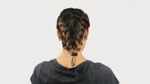 A full head of ringlets looks adorable in a style that stretches just past the chin, as proven by justina. 3 Ways To Style Chin Length Hair Wikihow