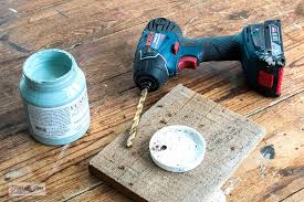 Slightly pick at it with your fingernail and it should all peel off in one clean piece very easily! Ditch Stuck Paint Lids With This Diy Paint Pouring Lid Hack In Minutes