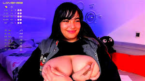 Watch (2023-02-11) _t01 Squeezing the tits - Bbw, Fat, Latina Porn -  SpankBang