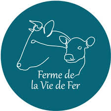 Le cheptel constitué de des vignes et des vergers entourent la ferme : Ferme De La Vie De Fer Home Facebook
