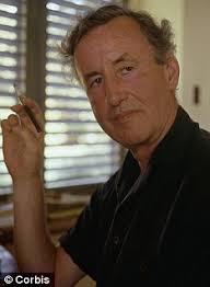 Elite WWII unit that inspired 007 creator gets bravery recognition 65 years  after helping to win war