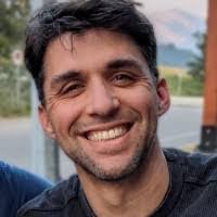 Sara Spear's Instagram, Twitter & Facebook