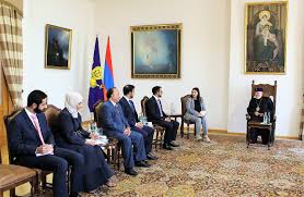 Emirates News Agency Sharjah Department Of Government Relations Delegation Meets Armenian Government Officials