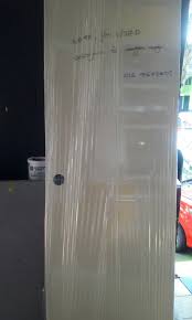 Kebiasaannya, pintu bilik atau bilik air di rumah boleh terkunci dengan sendiri apabila anda tanpa sengaja tertekan atau terhempas pintu dengan kuat. Jual Dan Pasang Pintu Pvc Tandas Call 01121298627 Services Home Services Renovations On Carousell