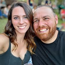 Can a Serma rooster fertilize a normal hen's egg after supervised visits?