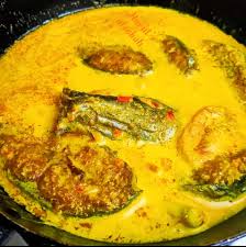 Campurkan santan, air, serai, asam gelugur dan bahan kisar di dalam periuk. Resepi Untuk Membuat Ikan Tenggiri Masak Lemak Padang My Resepi