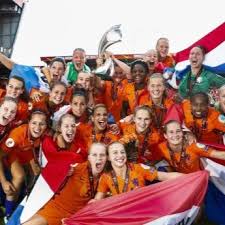 This website accompanies our team app smartphone app available from the app store or google play. Fanpagina Oranje Leeuwinnen Leeuwinnenfans Twitter