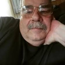 You look really fabulous, nice to see natural looks. 😀