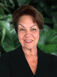 Beverly Amaral's Instagram, Twitter & Facebook