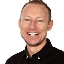 The tricky topic of money: How to talk about it in relationships