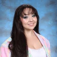 Noelle Howe's Instagram, Twitter & Facebook