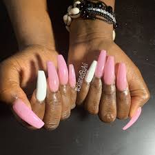 Acrylic nails are especially for people who feel like their nails never grow. Updated 40 Bubbly Pink Acrylic Nails For 2020 August 2020