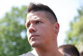 ONA I JA SMO NJEGA TUKLE NA SMENU! Luna posle godinu dana progovorila o  ŽESTOKIM BATINAMA IZ RIJALITIJA: Ovo nije smela da uradi! (VIDEO)