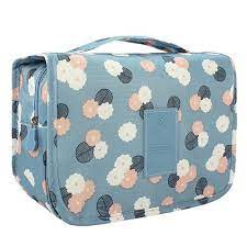 Des trousses de toilette femme samsonite, des trousses de toilette femme delsey, des trousses de toilette femme gérard hénon, des trousses de toilette femme lys, et bien d'autres encore ! Trousse De Toilette A Suspendre Soldes Cdiscount Bagagerie Maroquinerie