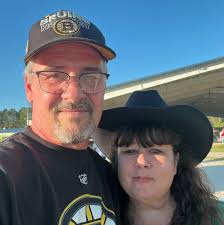 Is construction sand with silica safe for chicken coops and runs?