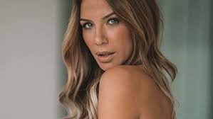 Check spelling or type a new query. Tamara Gorro Drives Social Media Wild After Posing Without Underwear Spanish Television Presenter Tamara Gorro Is No Marca English