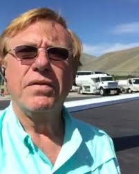 This is something that I don’t think I ever shared with my followers but it  is a cool story none the less. Back in 2018 I drew my first drawing of  Walter White. Esper (which you see in the video) was ...