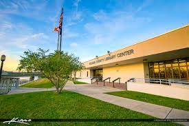 To protect everyone's health, please wear a mask and maintain social distancing, and do not visit the law library if you are. Daytona Beach Florida Volusia County Library Royal Stock Photo