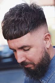The cut can be paired with all kinds of tapered fade haircuts or an undercut. Manuel Fonseca Lopez Fonsecalopez1587 Profile Pinterest