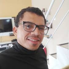 Literalmente cagando pra sua opinião no ano novo!💩💩