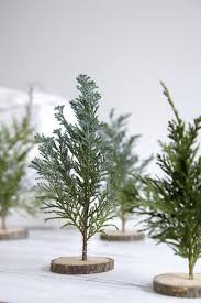 Bonjour Bibiche Happy Concept Store Made In Paris Deco Noel Fabriquer Deco De Noel Decoration Noel