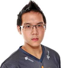 Today I got told for the eighth time that I look like Christopher  Mintz-Plasse. Do you have any celebrity lookalikes? Pics? :  r/CasualConversation