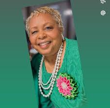 The countdown continues! Six days until Dallas, and we're packing our Pink  and Green cowboy boots with a sprinkle of AKA magic.. Because we can't wait  to see you all as we