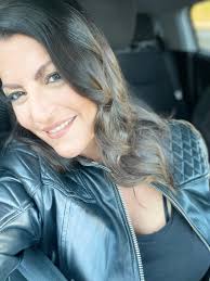 Mañana sábado os espero a las 21.45 horas en La Sexta Xplica. Hablaremos de  política nacional y del Modelo Bukele de Seguridad. Algo me dice que seré  una voz solitaria así que… ¡