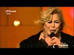Zerrin Ozer Icimde Olen Biri Var Youtube Muzik