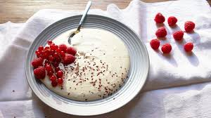 Fruchtequark Mit Leinol Rezept Rezepte Fruhstuck Abnehmen Fruhstuck Gesund