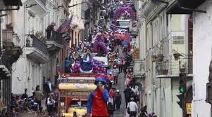 Día tras día nos quejamos que nuestros hijos solo saben jugar con máquinas, que apenas se reúnen con sus amigos para compartir tardes de. Actividades Religiosas Tradicionales Y Festivas En La Agenda De Fiestas De Quito El Comercio