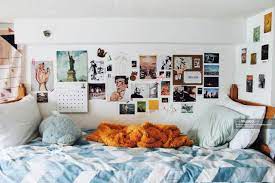 Pin By Quinlyn On Cuarto Dorm Room Decor Cozy Dorm Room Diy Dorm Decor