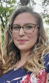 Nicole Blaszczyk's Instagram, Twitter & Facebook