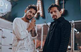 Karol g, publicada en octubre de 2017. Quien Es El Mayor De Mau Y Ricky Que Edad Tienen Los Hijos De Montaner Ella E Online